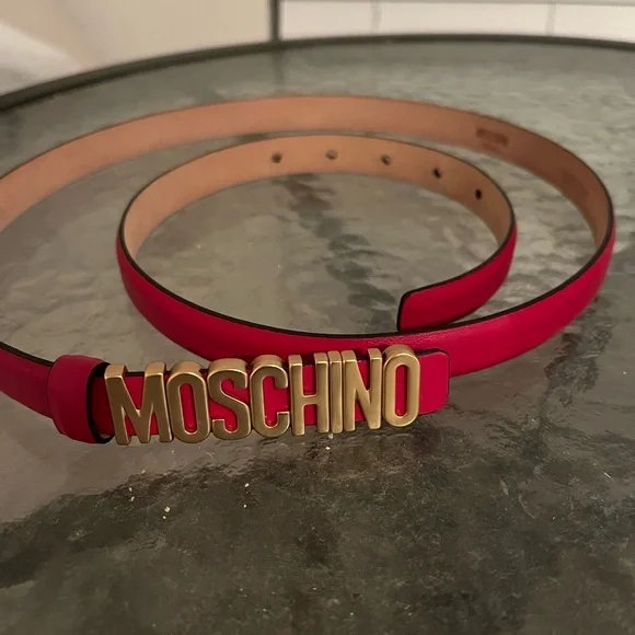 New with Tags Moschino Red Skinny Belt - Picture 6 of 6
